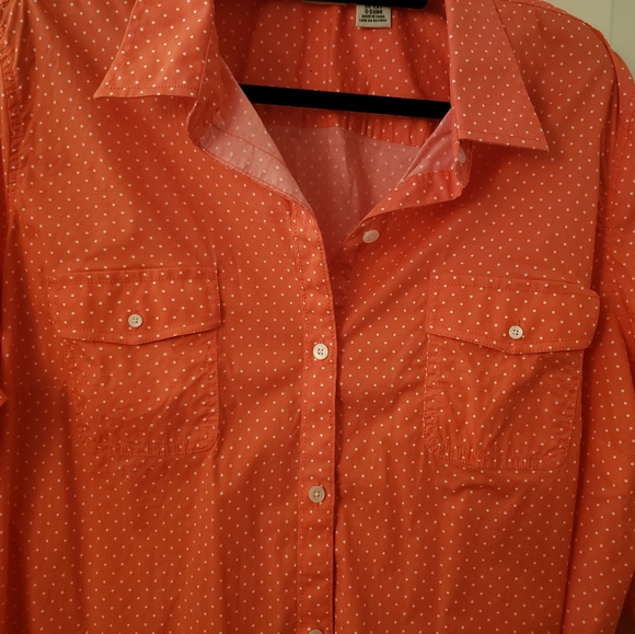 L.L.Bean Polka Dot Button Down Womens Shirt - Picture 2 of 5